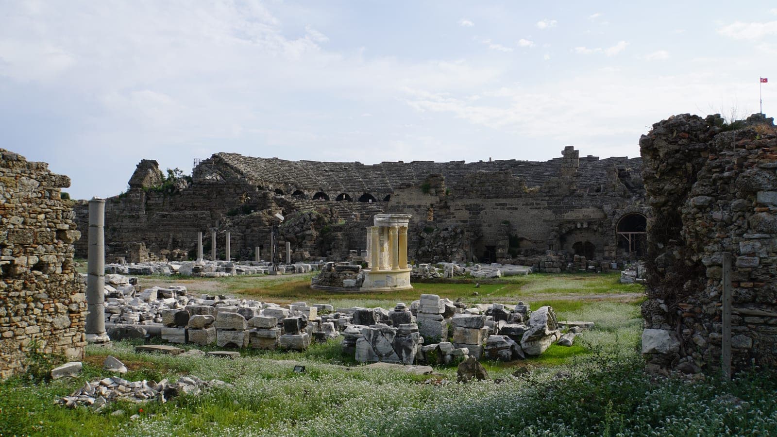 The Roman theatre and ruins at Side