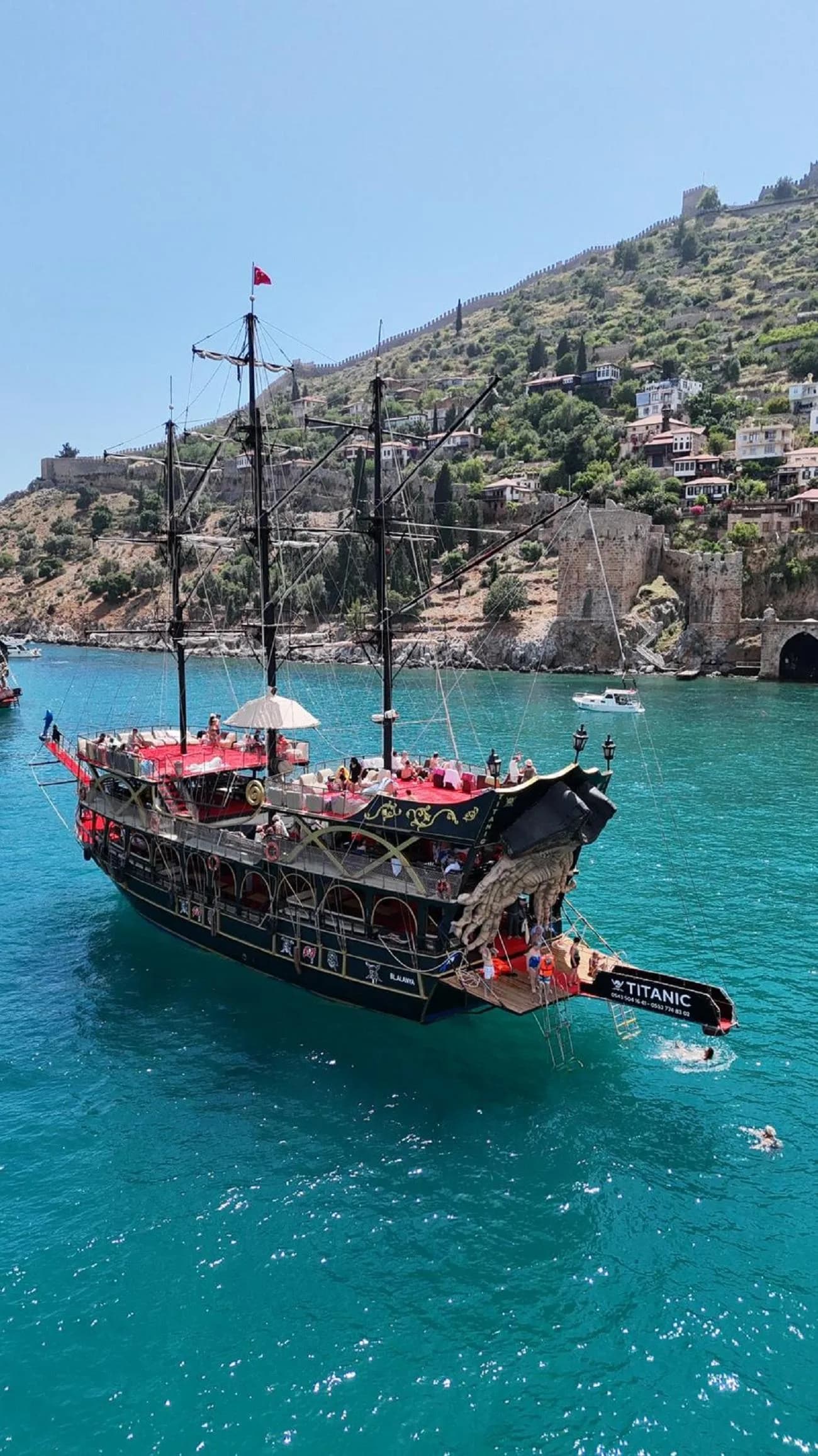Pirate Tour on the Waterways of Alanya All Inclusive