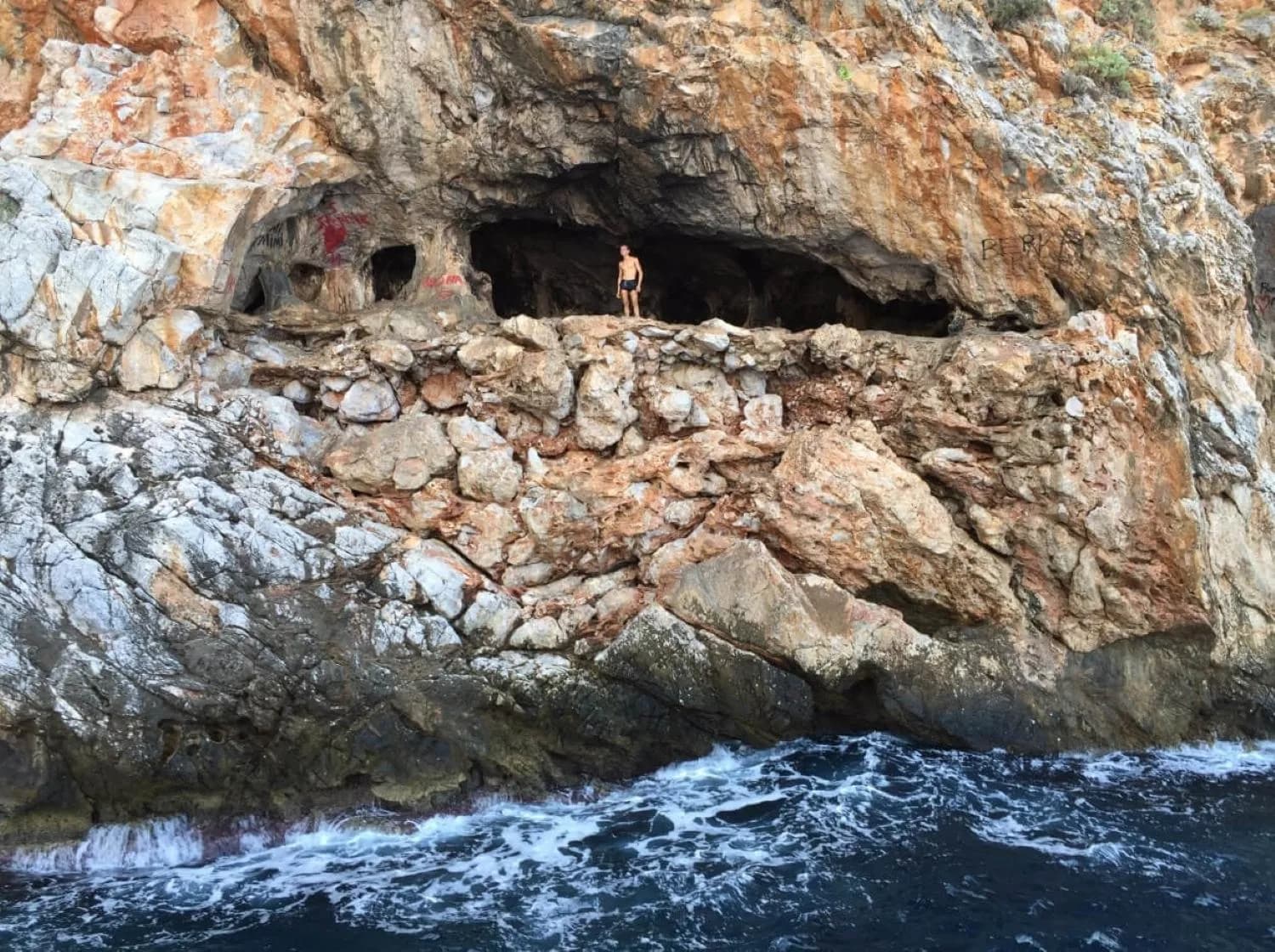 Alanya: 2 Concepts Boat Tour – Party or Relax Cruise