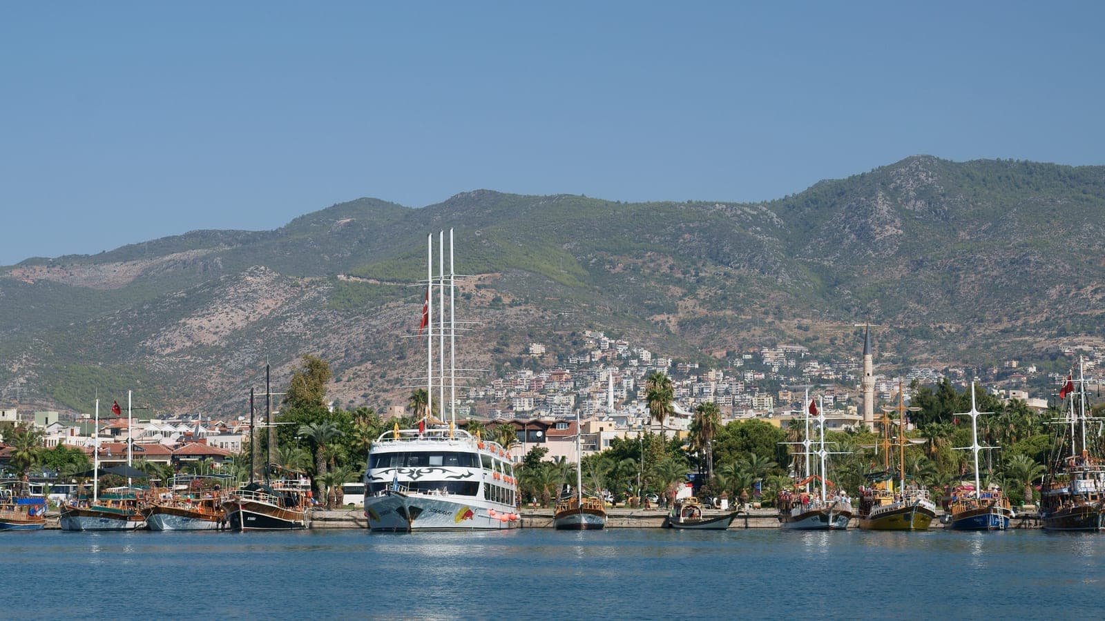 Which Alanya Boat Tour Is Right for You?